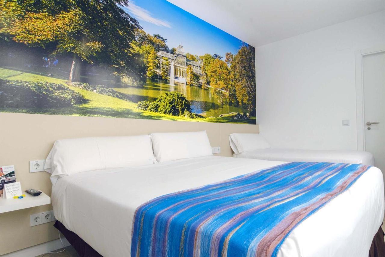 Deluxe Triple Room,1118713482:JPEG